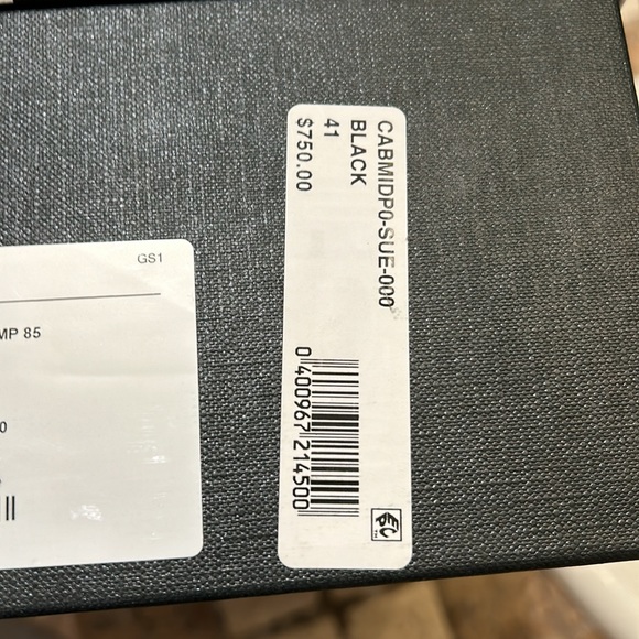 Aquazzura Casablanca Black Suede Pump - Picture 6 of 11